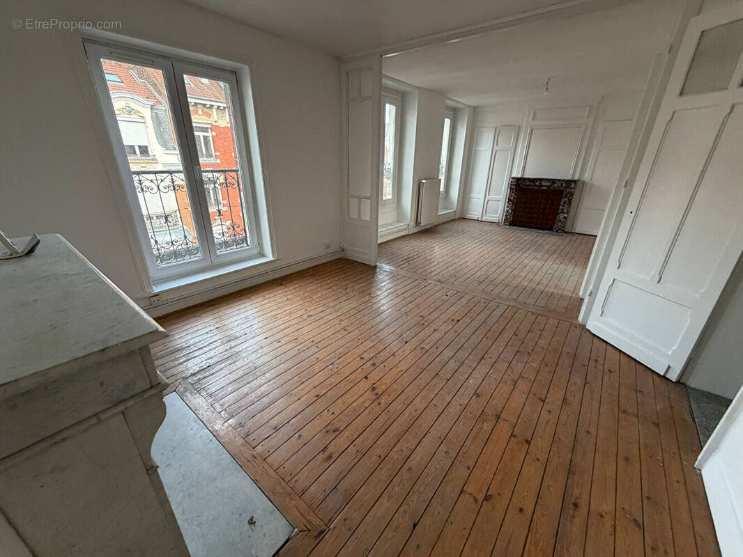 Appartement à LA MADELEINE