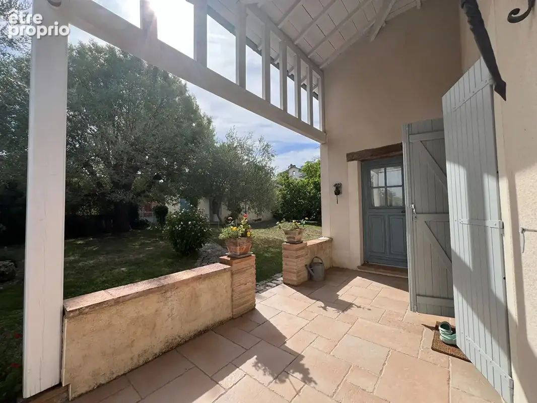 Maison sur les hauteurs - Superbe vue et cadre privilégié - photo 2