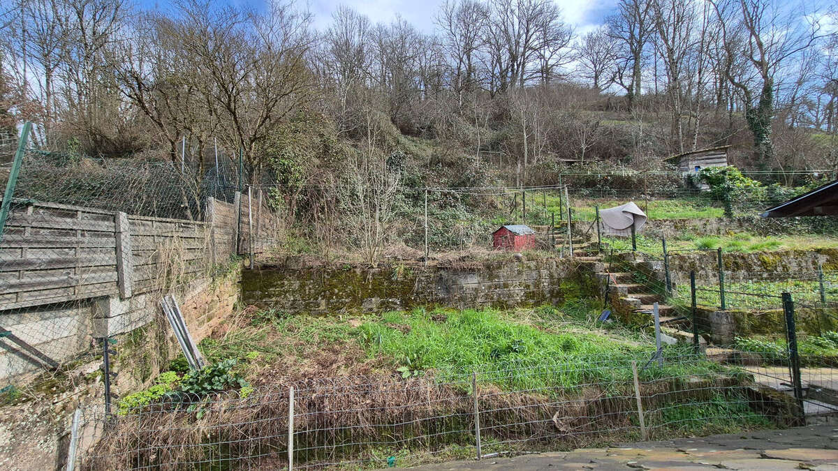 Maison à VILLECOMTAL