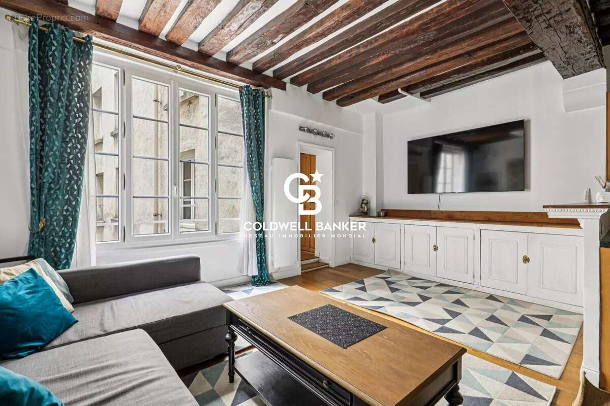 Appartement à PARIS-4E