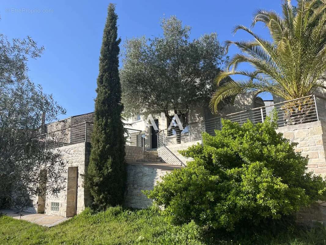 Maison à LUXE