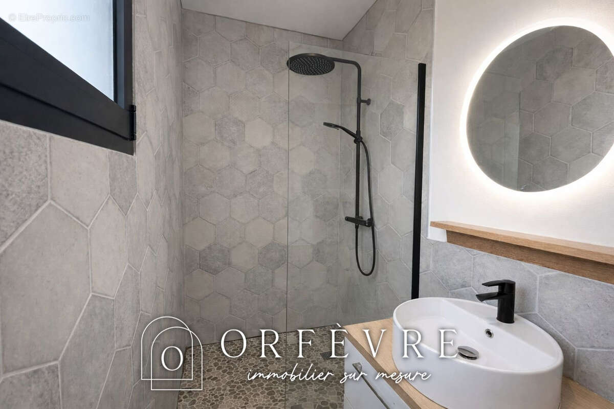 Maison à CASTELNAU-LE-LEZ