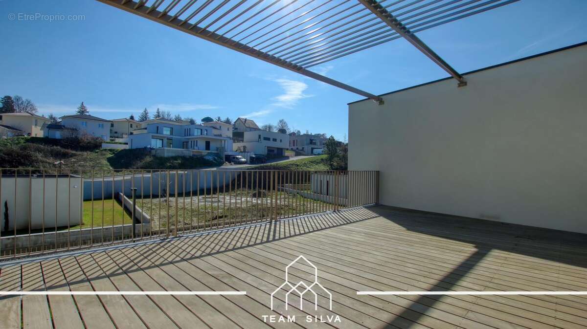 Appartement à SEYSSUEL