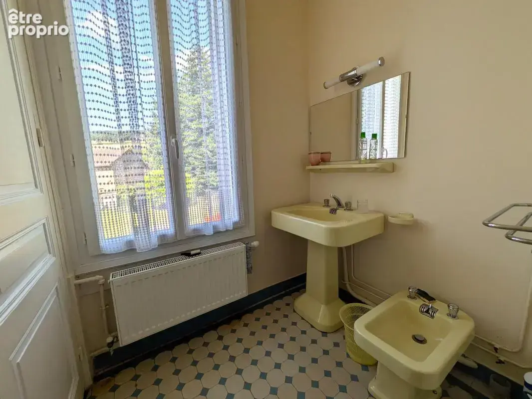 Grande maison familiale au coeur du village de SAINT POINT - photo 11