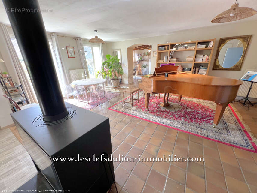 Maison 178 m² à Moret-Sur-Loing  - photo 9