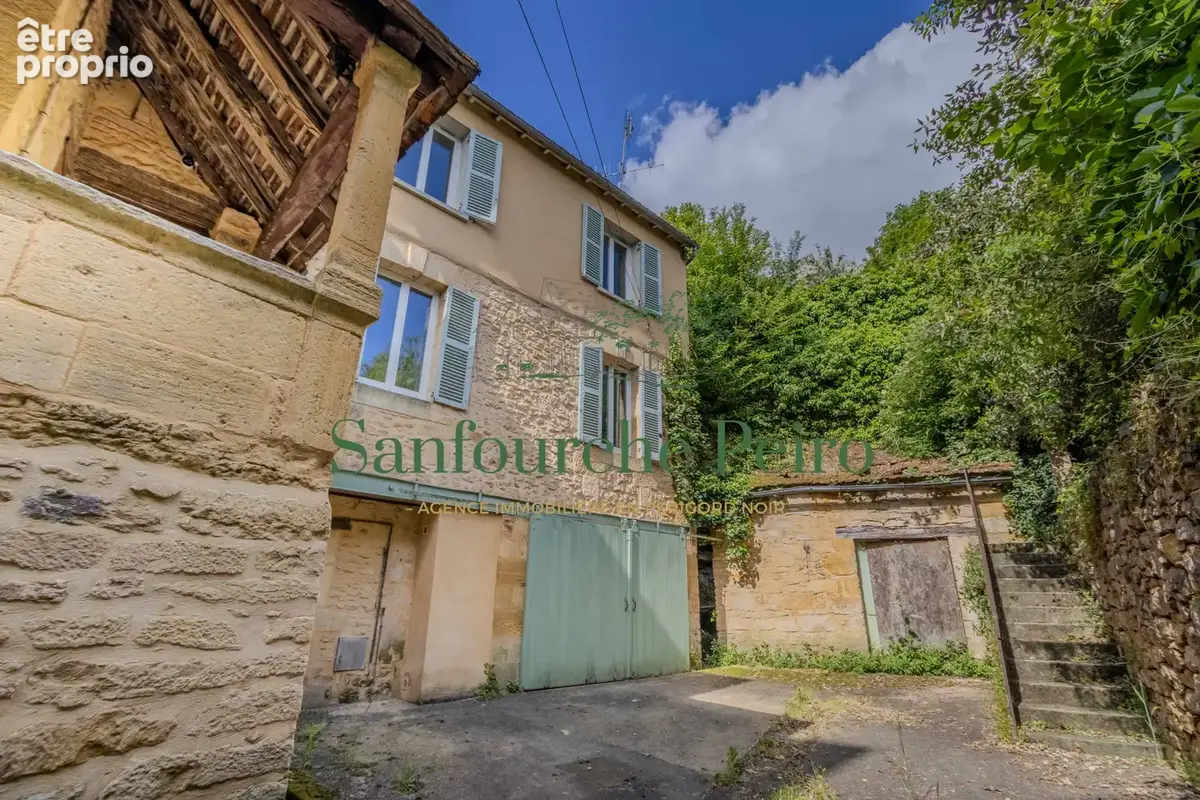 Appartement à SARLAT-LA-CANEDA
