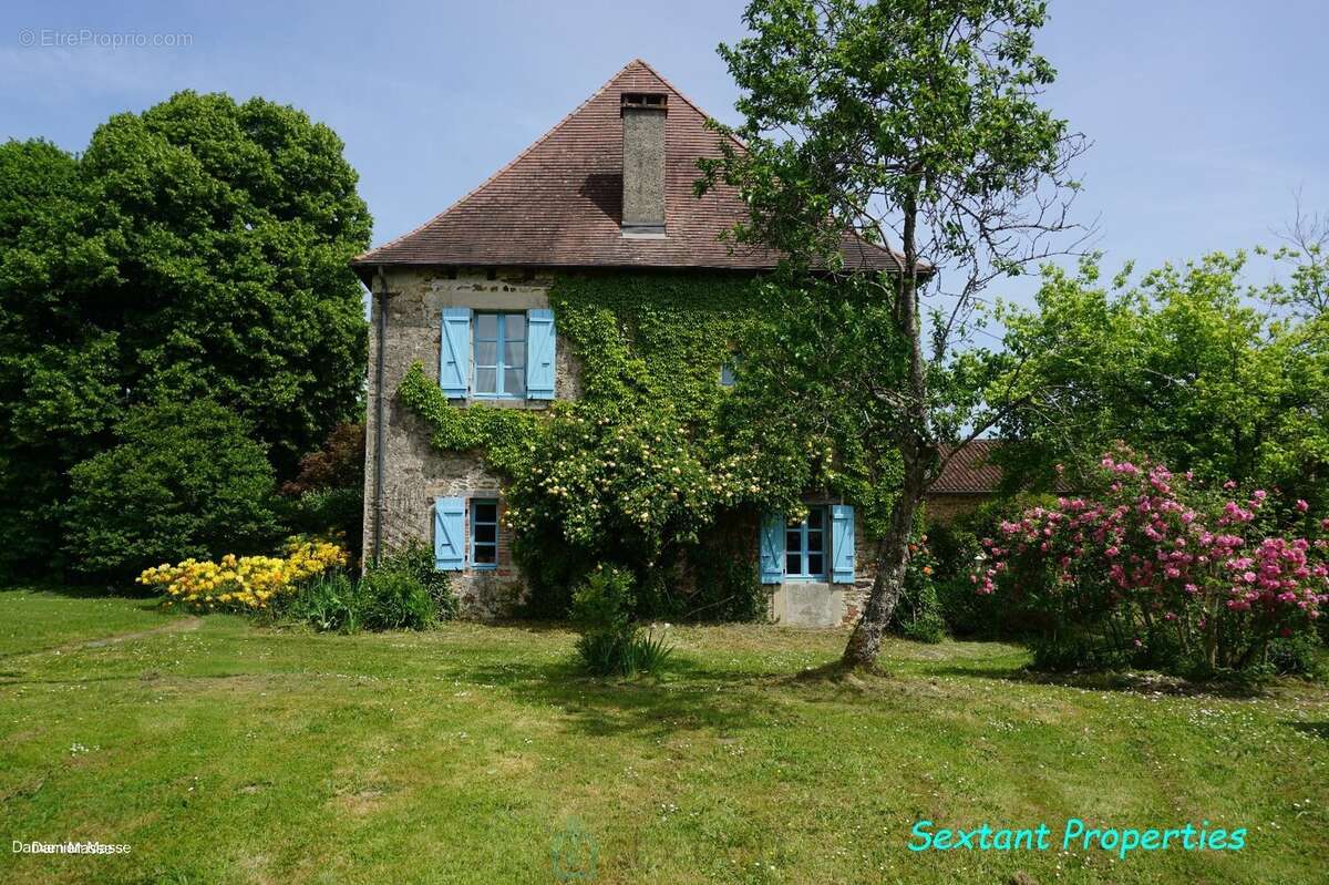 Maison à SAINT-JORY-DE-CHALAIS