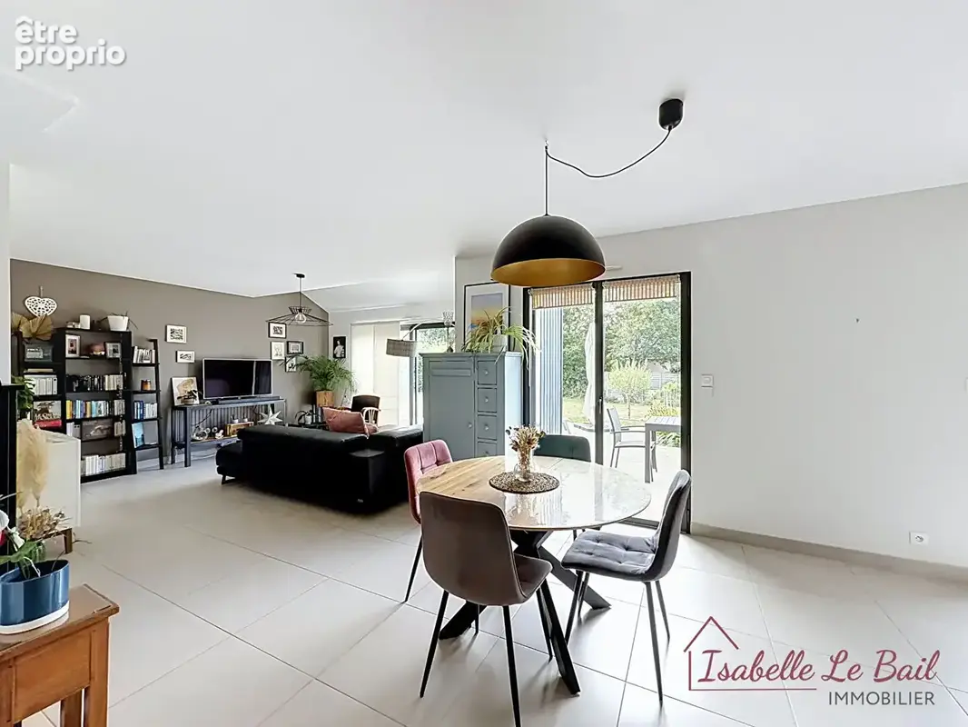 La nouaye - maison contemporaine - 131 m² - 4 chambres - dpe b - belle parcelle - photo 3