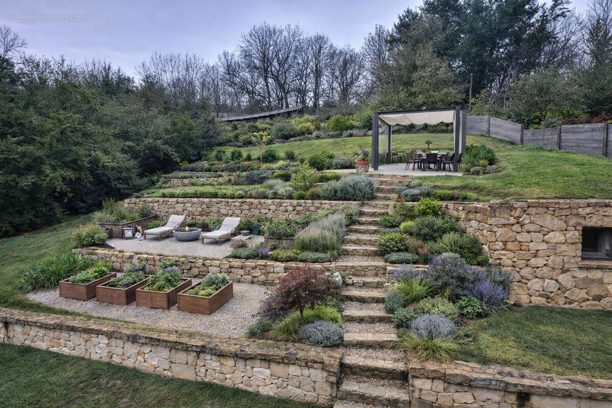 Maison à PARIGNY-LES-VAUX