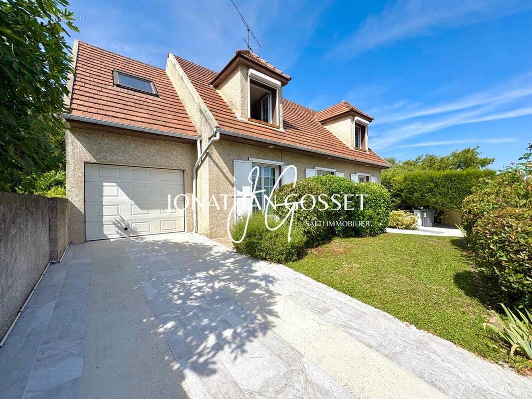 Photo 1 - Maison à VERNOUILLET