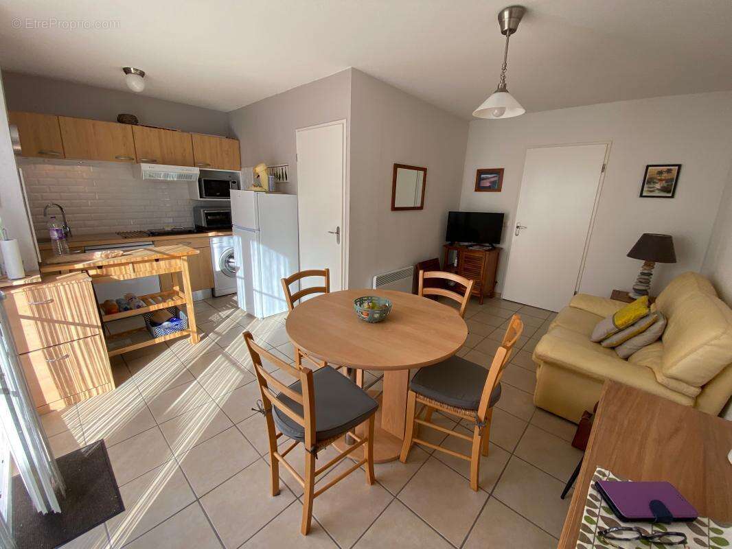 Maison à LES MATHES