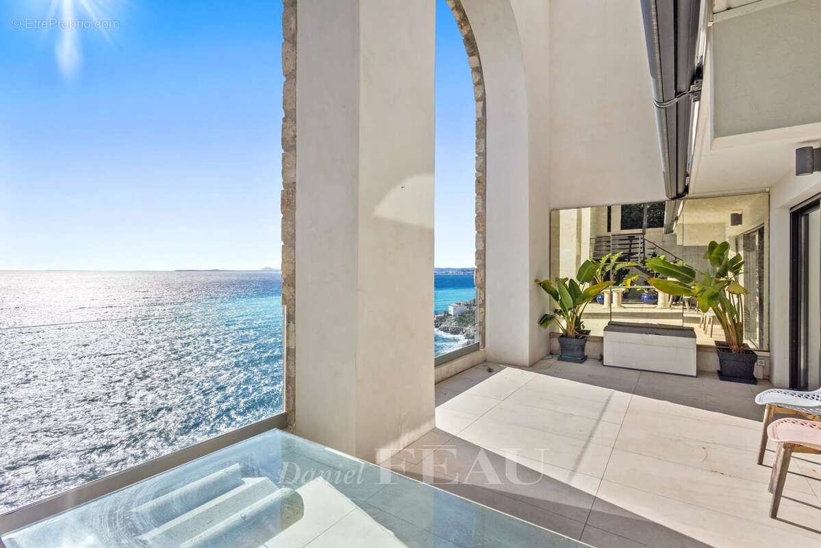 Nice - Exceptionnel appartement face à la mer - photo 4