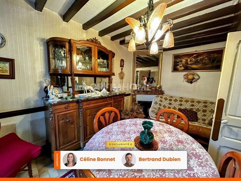 Maison à SAINT-JEAN-DES-OLLIERES