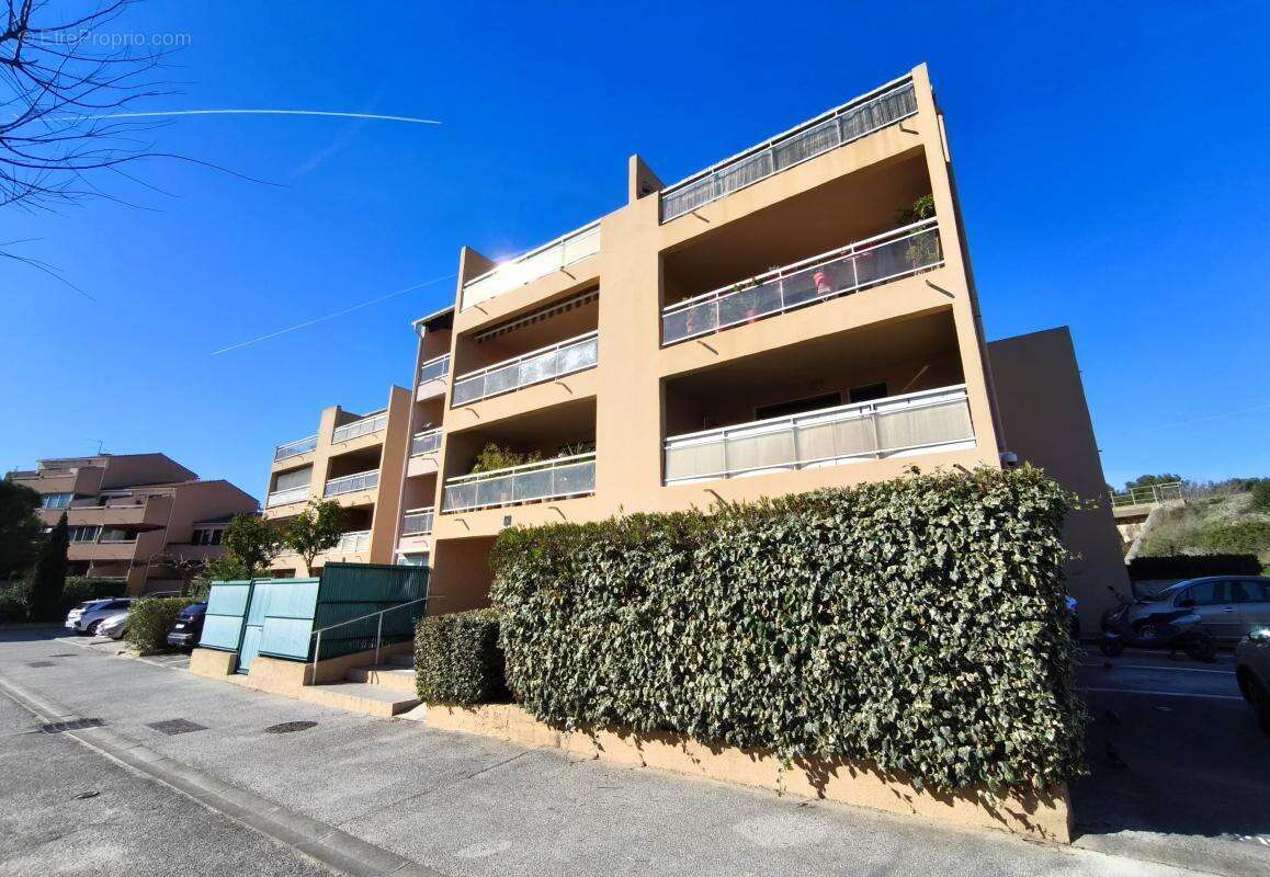 Appartement à SANARY-SUR-MER