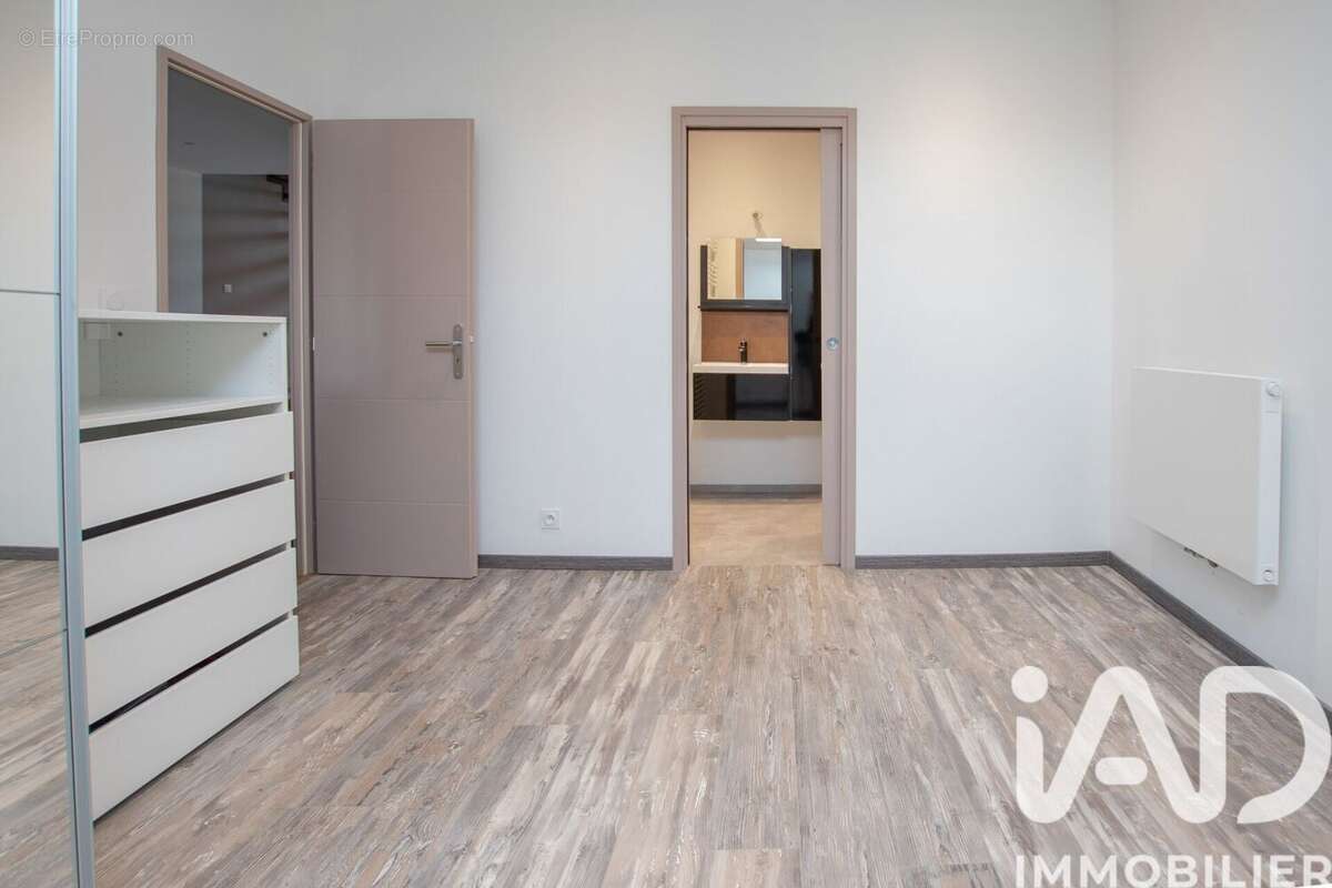 Photo 6 - Commerce à TRESSERVE