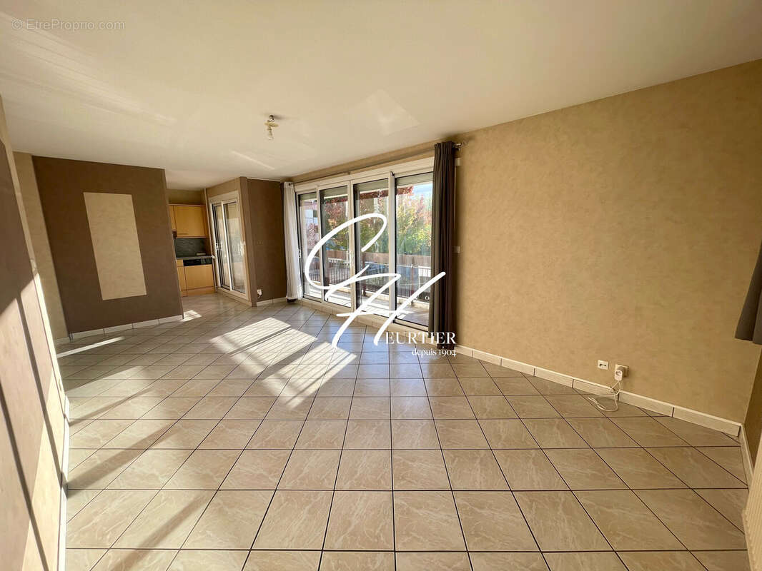 Appartement à ECHIROLLES