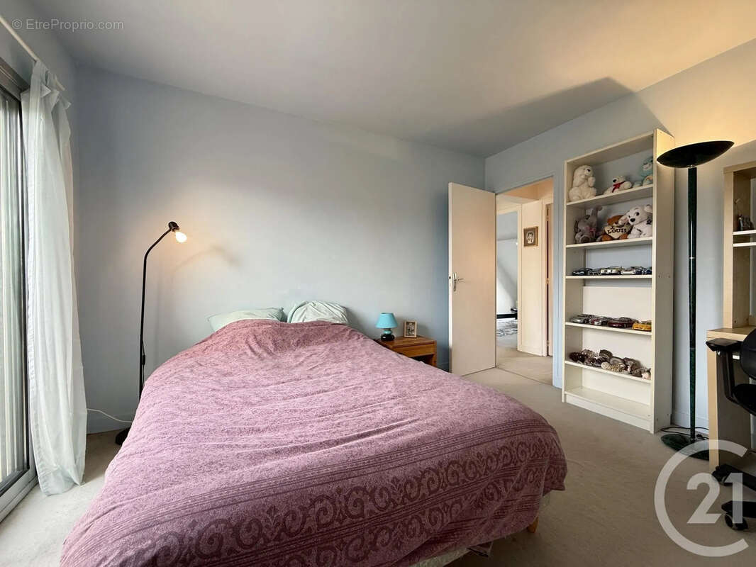 Maison à VULAINES-SUR-SEINE