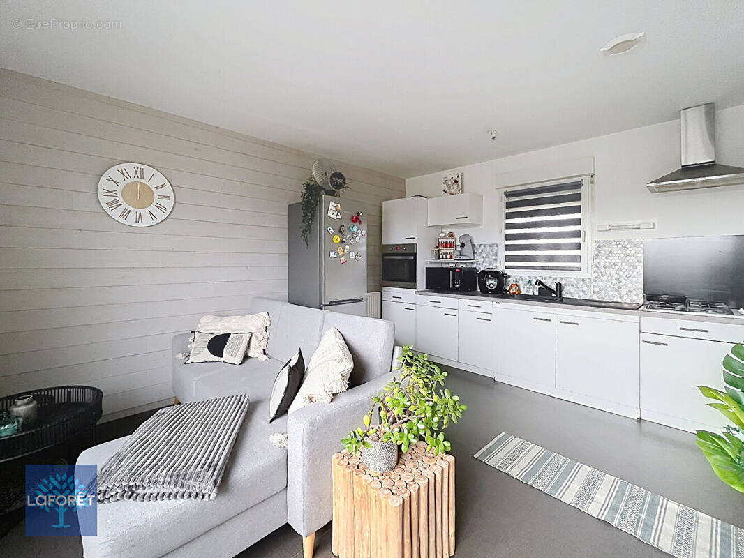 Appartement à THORIGNE-FOUILLARD