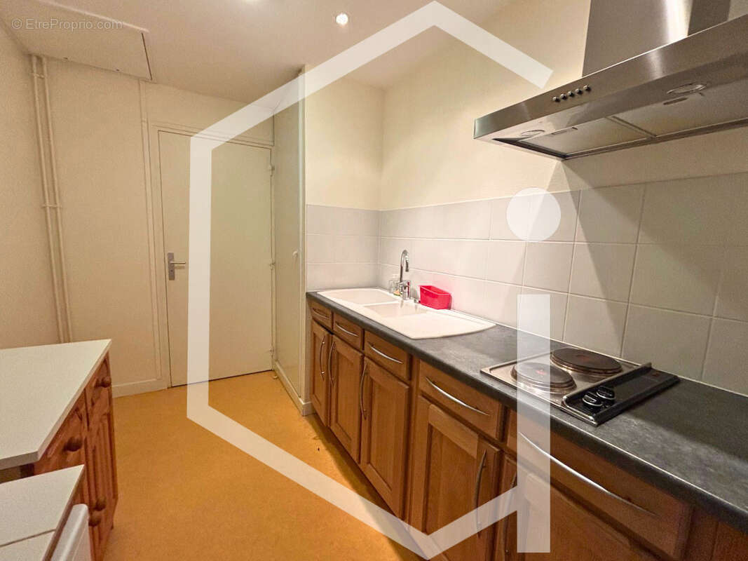 Maison à COSNE-COURS-SUR-LOIRE