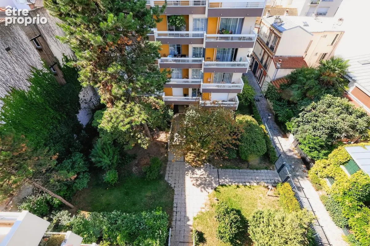 Paris 20, Pelleport/Gambetta : Studio avec balcon - photo 2