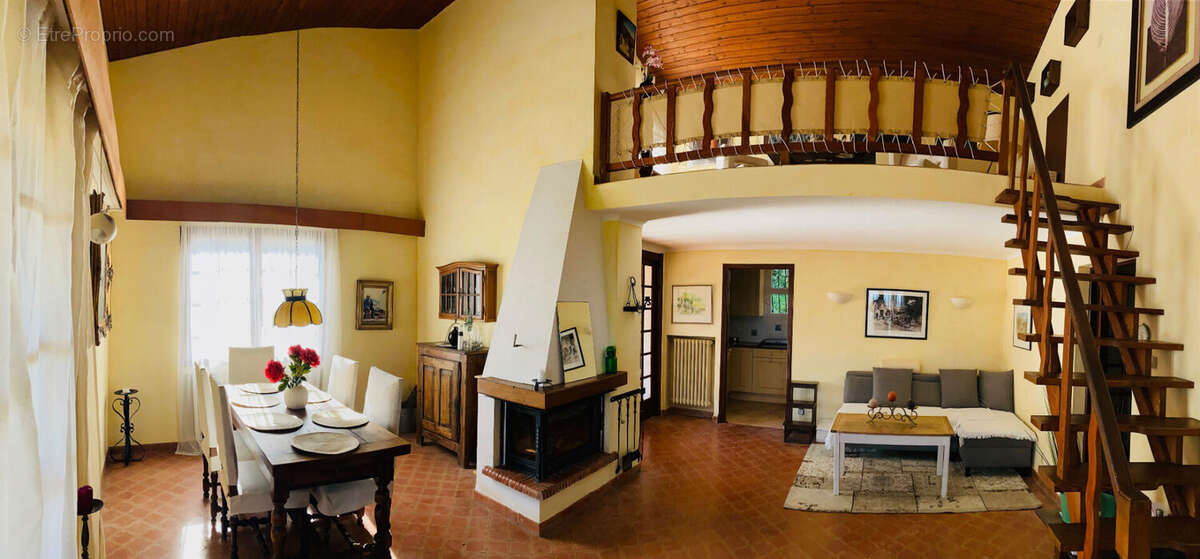 Maison à SEILLANS