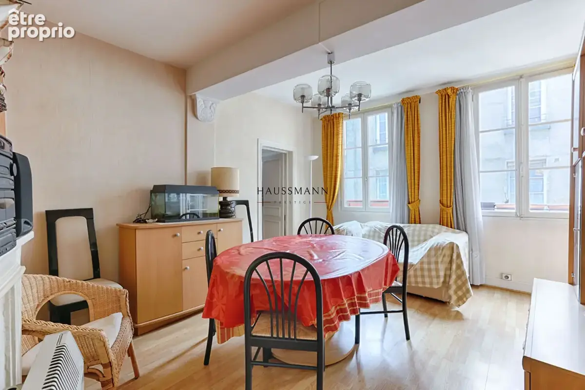 Appartement Paris IV eme - photo 3