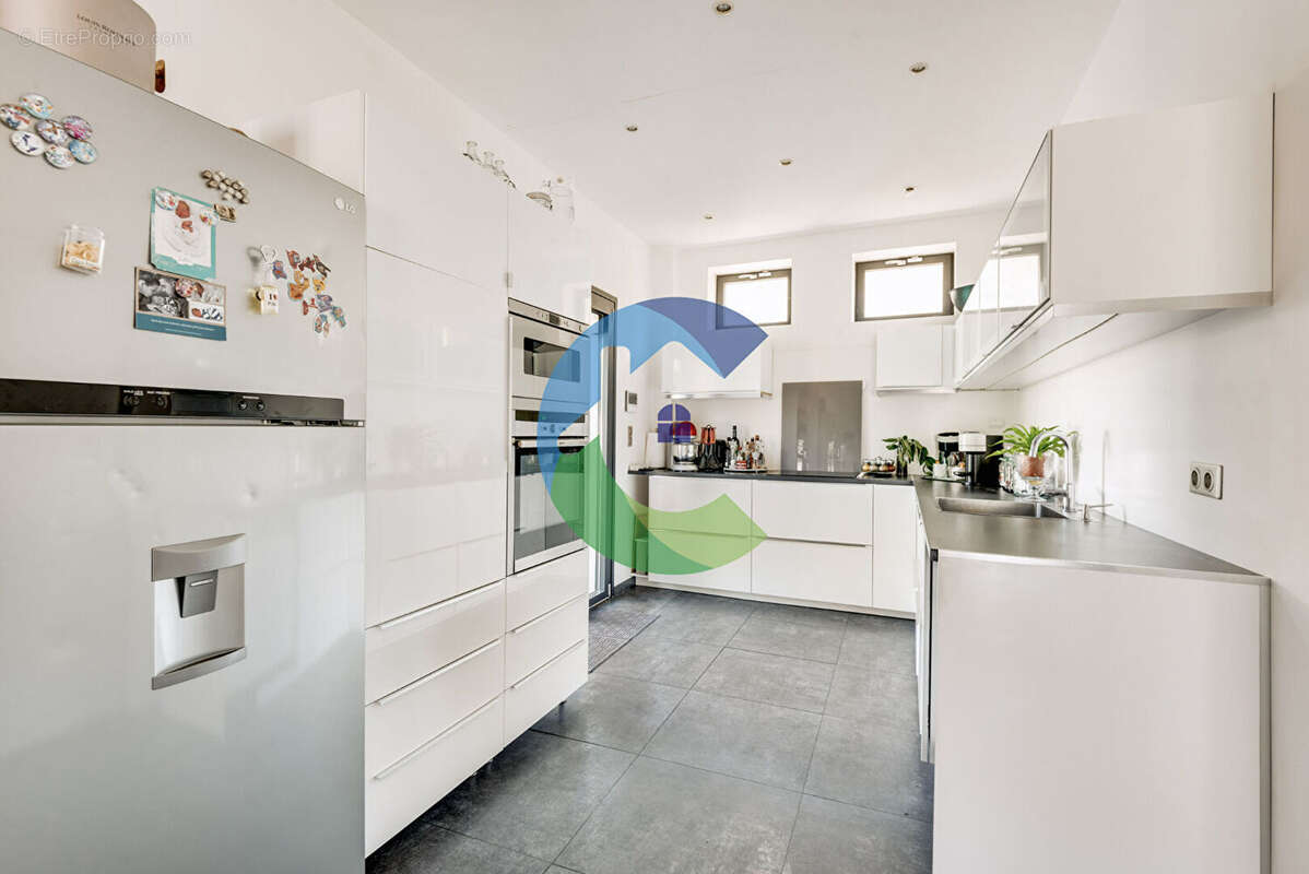 Maison à SAULX-LES-CHARTREUX