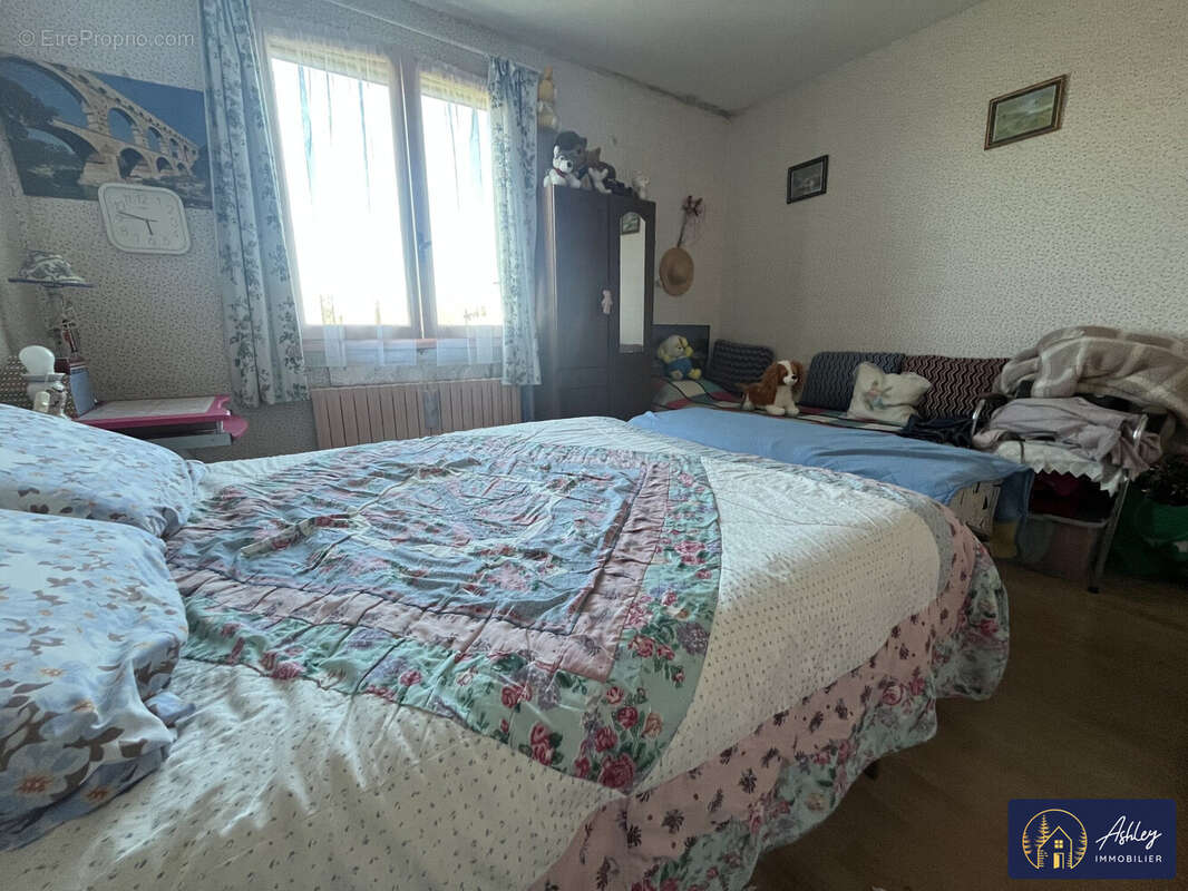 Maison 7 pièces VEBRET - Maison à VEBRET