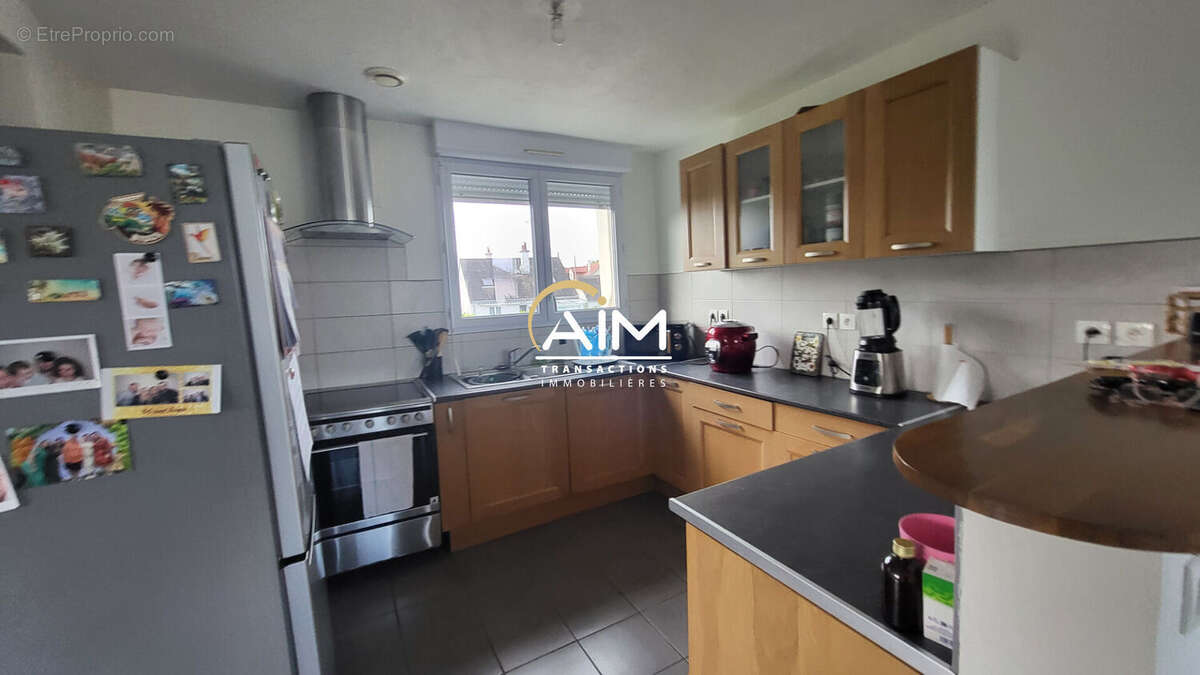 Maison à SAINT-MARTIN-LE-BEAU