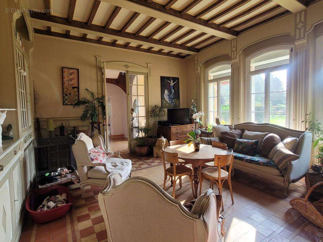 Maison à SAINT-CALAIS