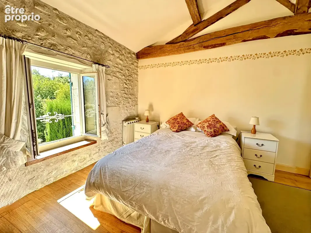 Propriété du 19e - deux logements indépendants - piscine et terrain de 1,1 ha – estuaire de la gironde. - photo 13