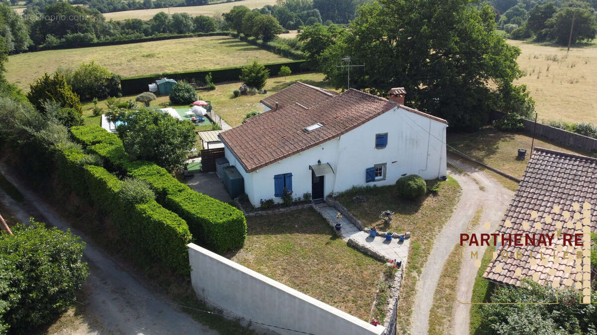 Maison à GOURGE