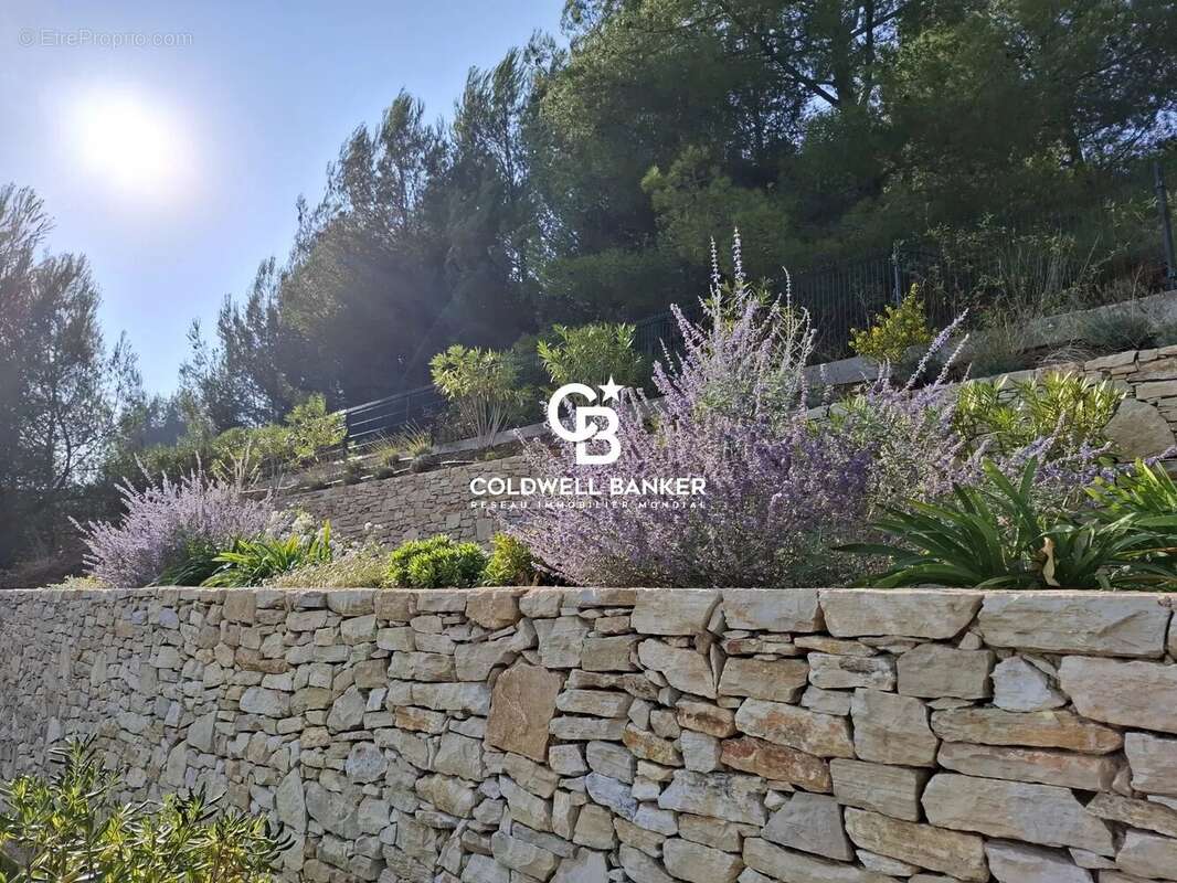 Maison à CARQUEIRANNE