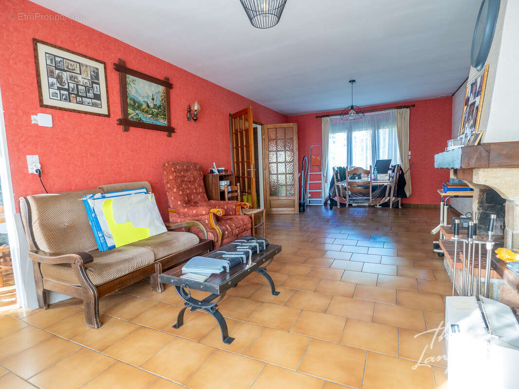 Maison à AVELIN