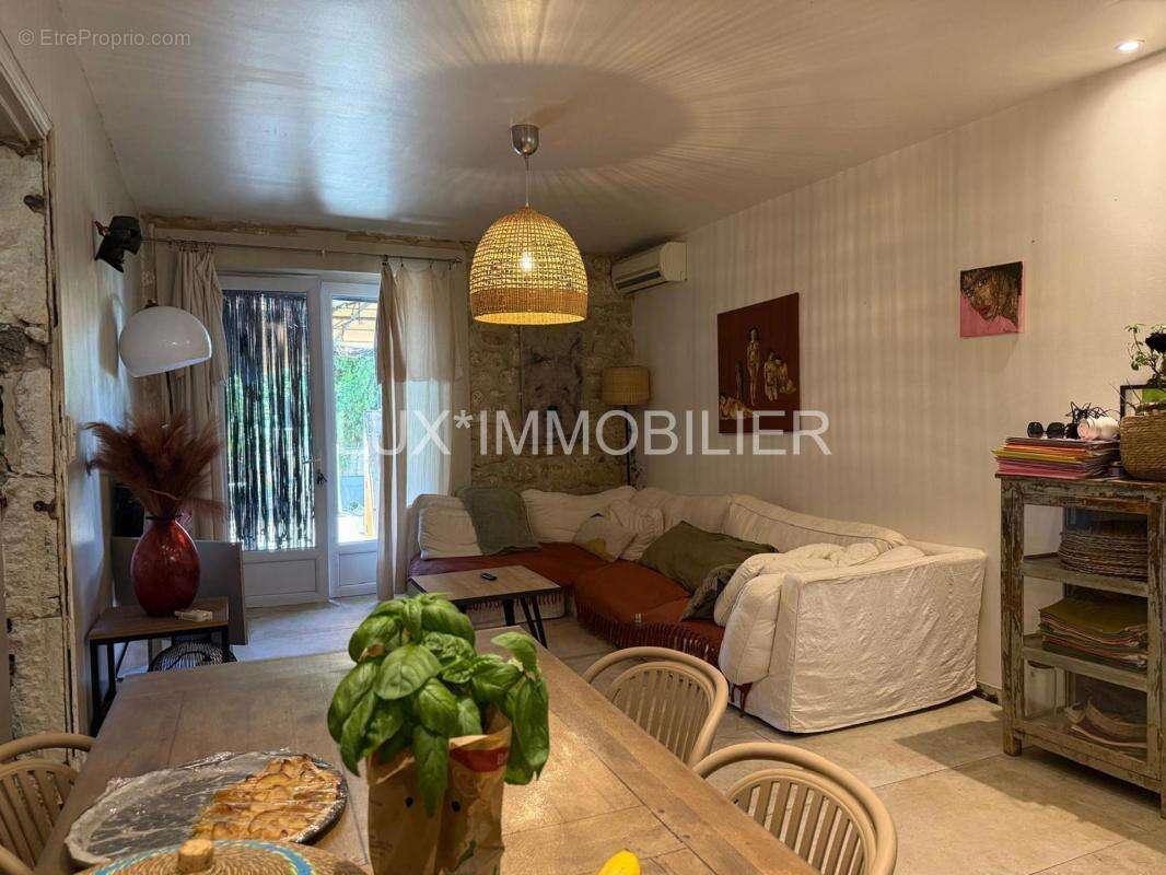 Maussane-les-alpilles - maison de rapport · 2 lots loués - photo 34