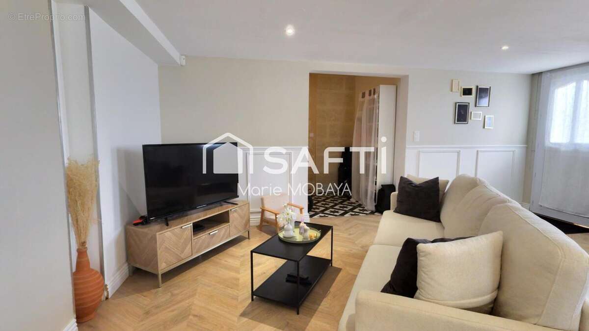Maison 94 m² à Salignac  - photo 4