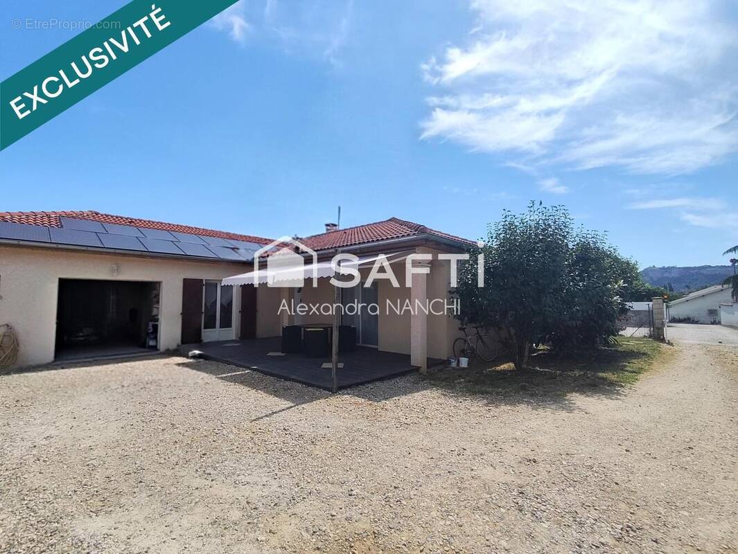 Photo 1 - Maison à SAINT-VULBAS