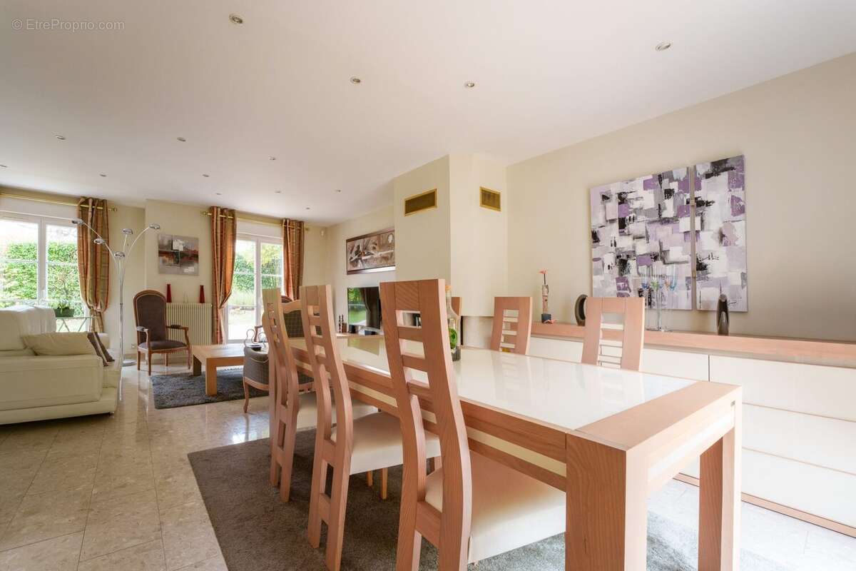 Maison 144 m² à Tours  - photo 5