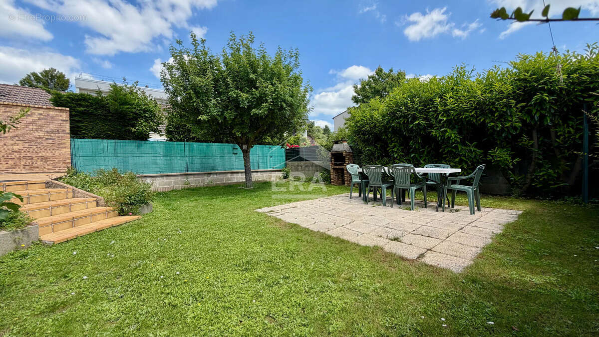Maison plain-pied 5 pièces à viry-châtillon avec sous-sol et jardin sans vis-à-vis - photo 3