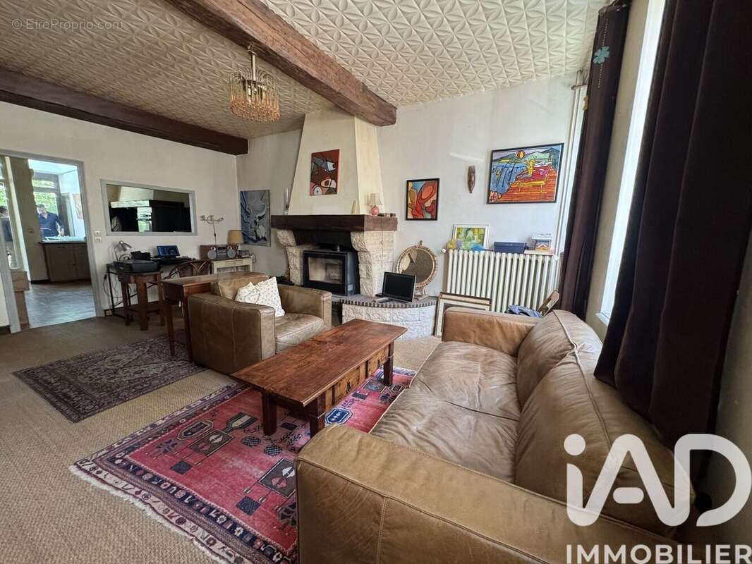 Maison 115 m² à Rebais  - photo 2