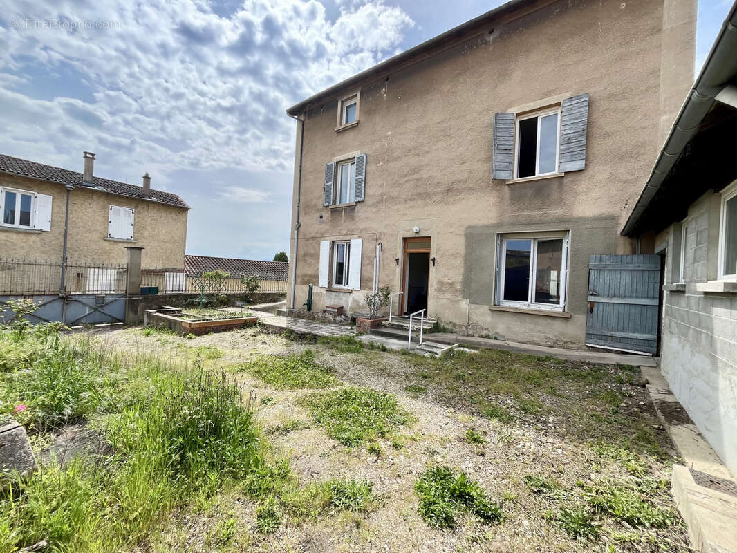 Maison à CRAPONNE