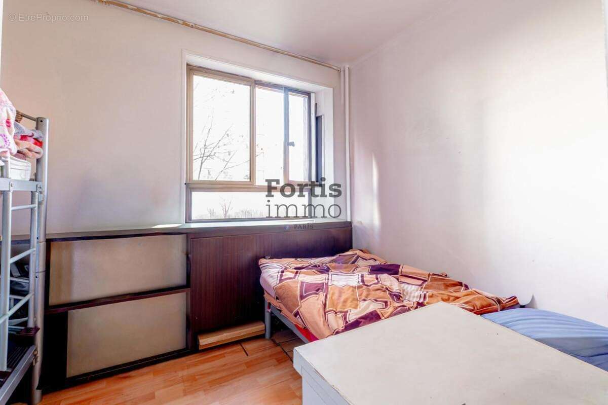 Appartement à PARIS