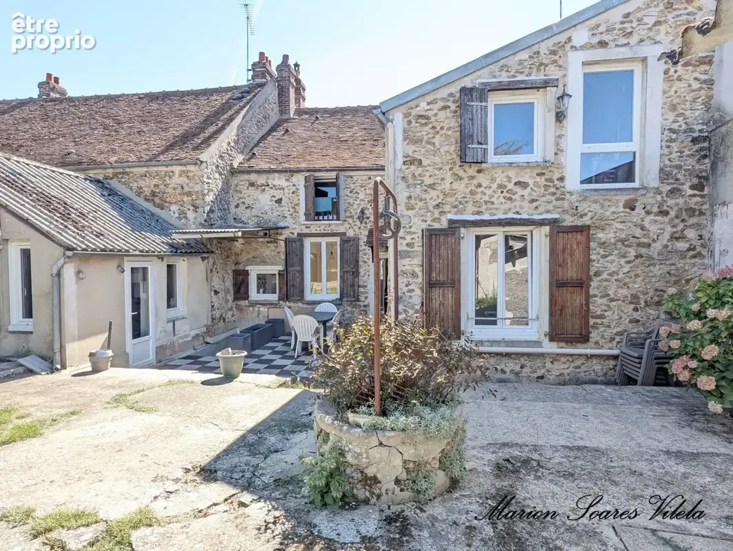 Ozouer-le-voulgis – du charme, de beaux volumes, 4 chambres et un jardin - photo 3