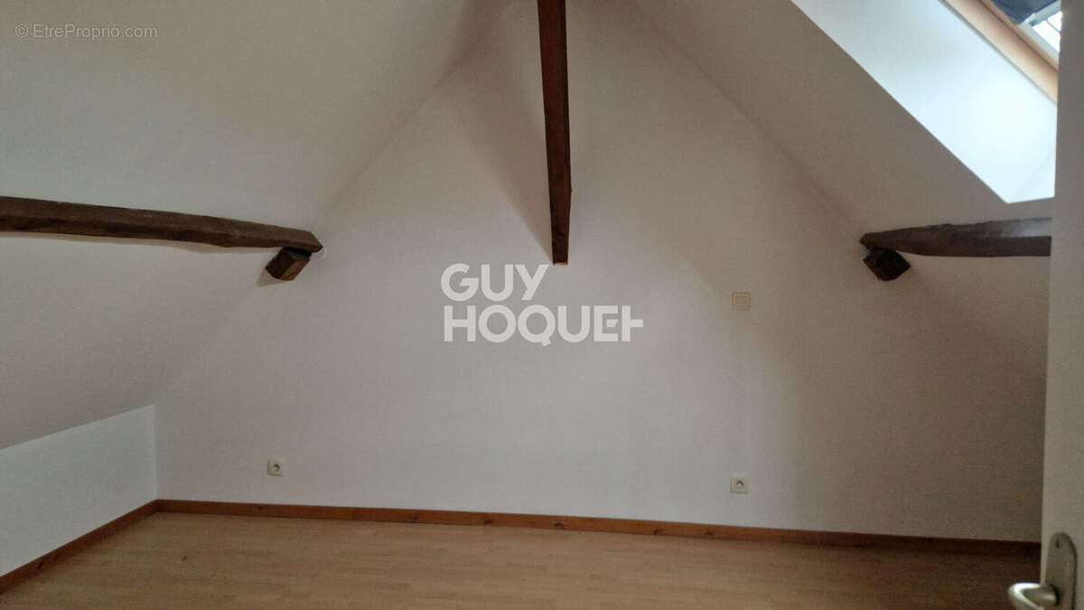 Appartement à DANGERS