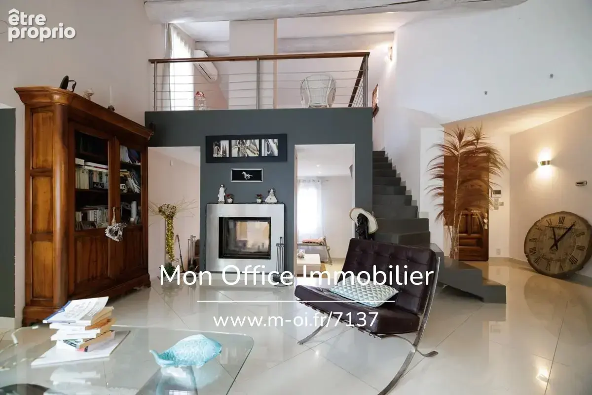 Référence : 7137-VCL. - Maison de plain pied - jardin paysager, calme absolu - 4 chambres 1 bureau - Simiane Collongue - photo 2