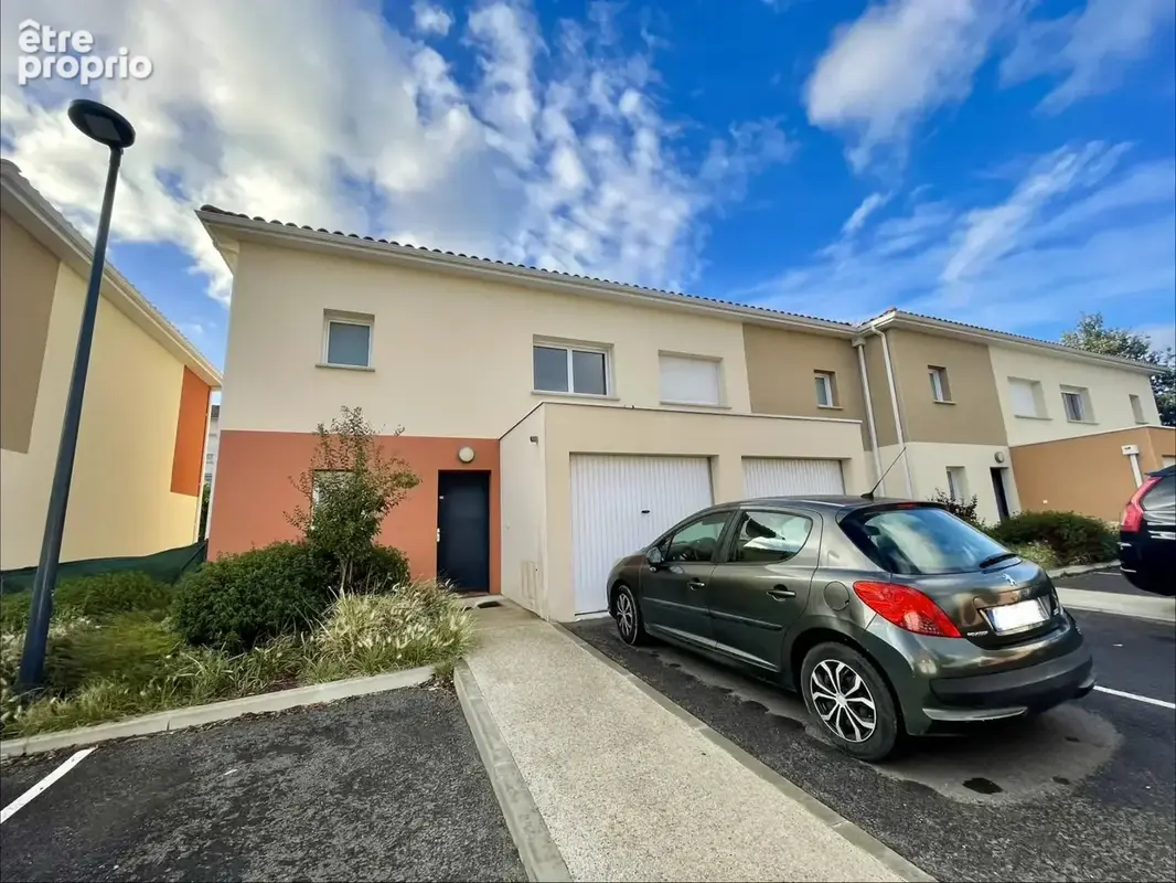 Maison à MONDONVILLE