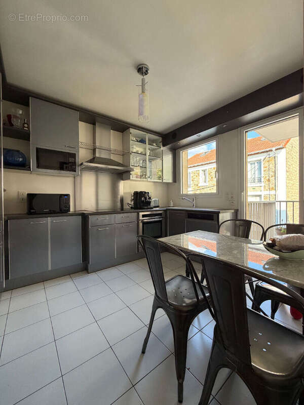 Appartement à VILLEJUIF