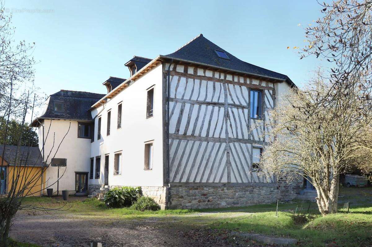 Appartement à MELESSE