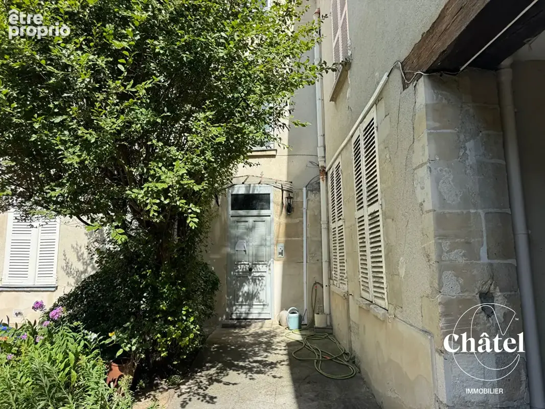 Appartement centre-ville de Senlis 3 pièces - photo 2