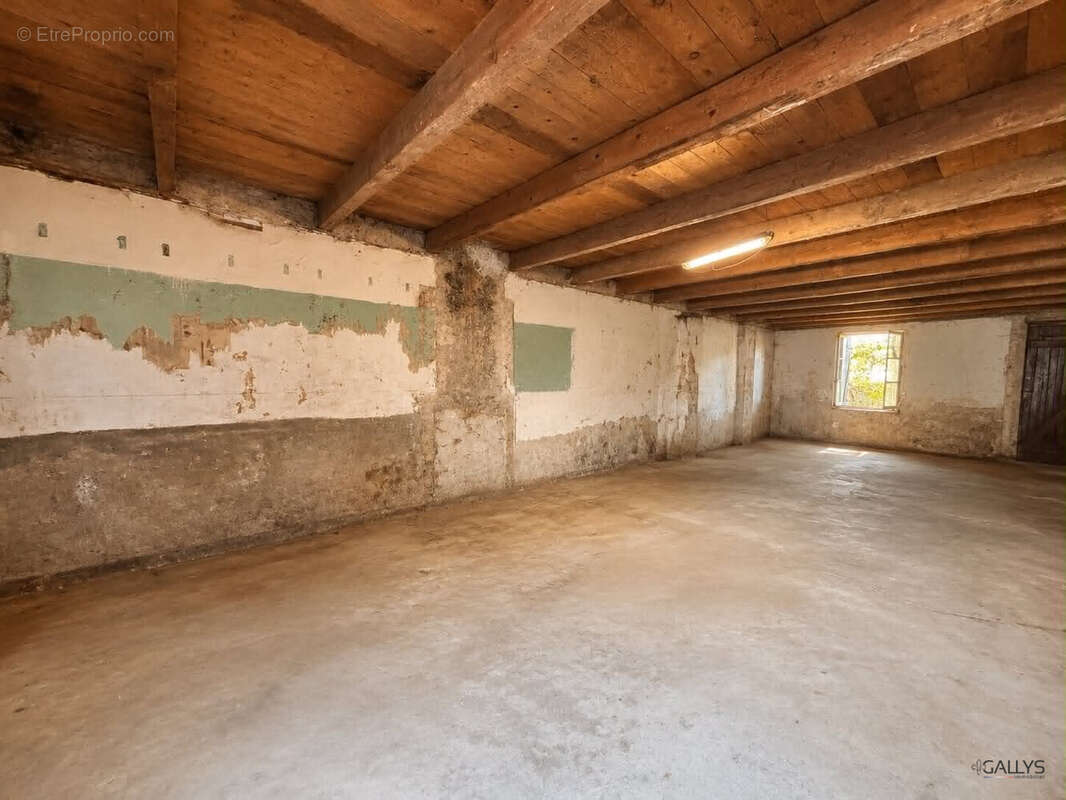 Maison 180 m² à Aboncourt  - photo 2